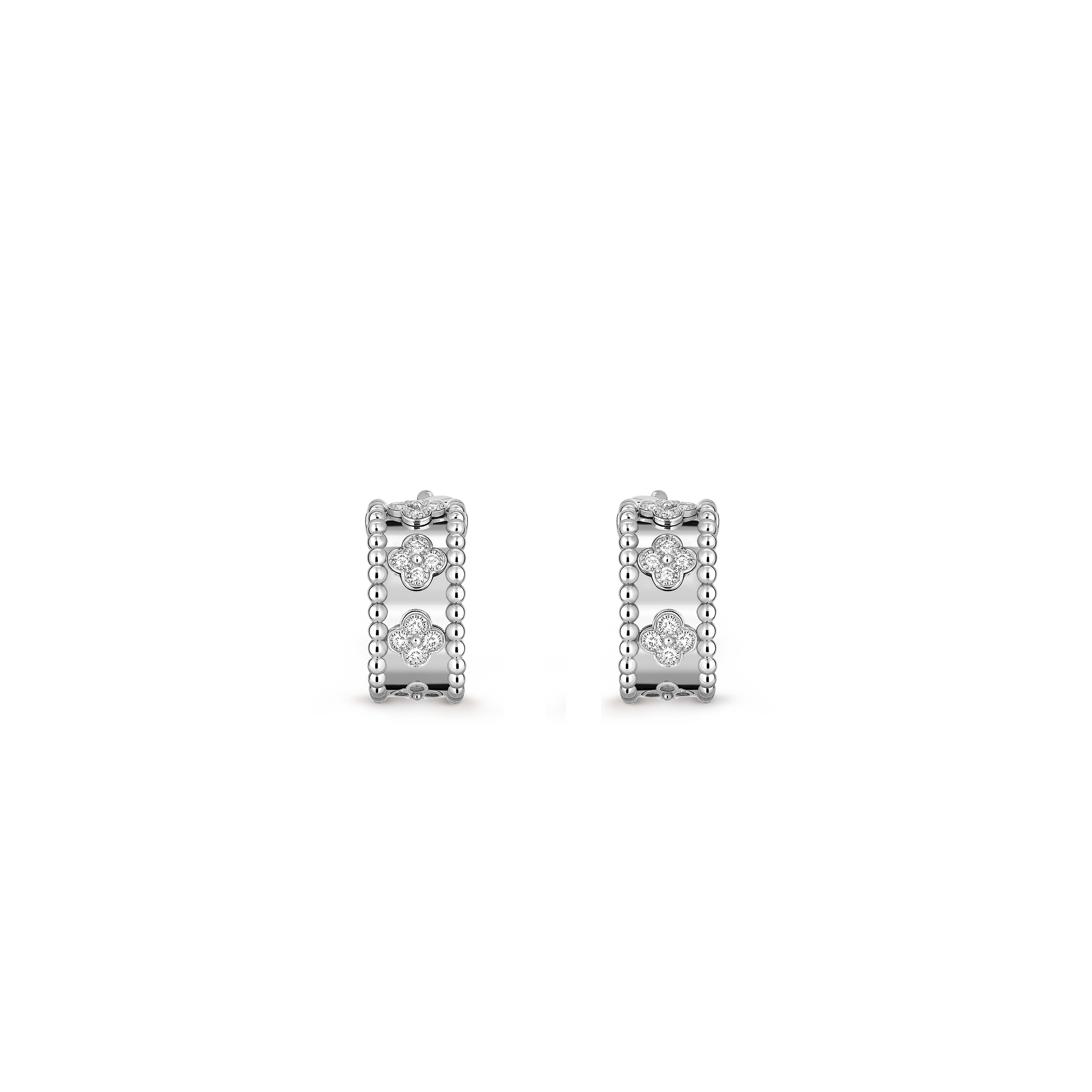 V*N CL*F arpels perlÉe clovers hoop earrings vcaro2ml00
